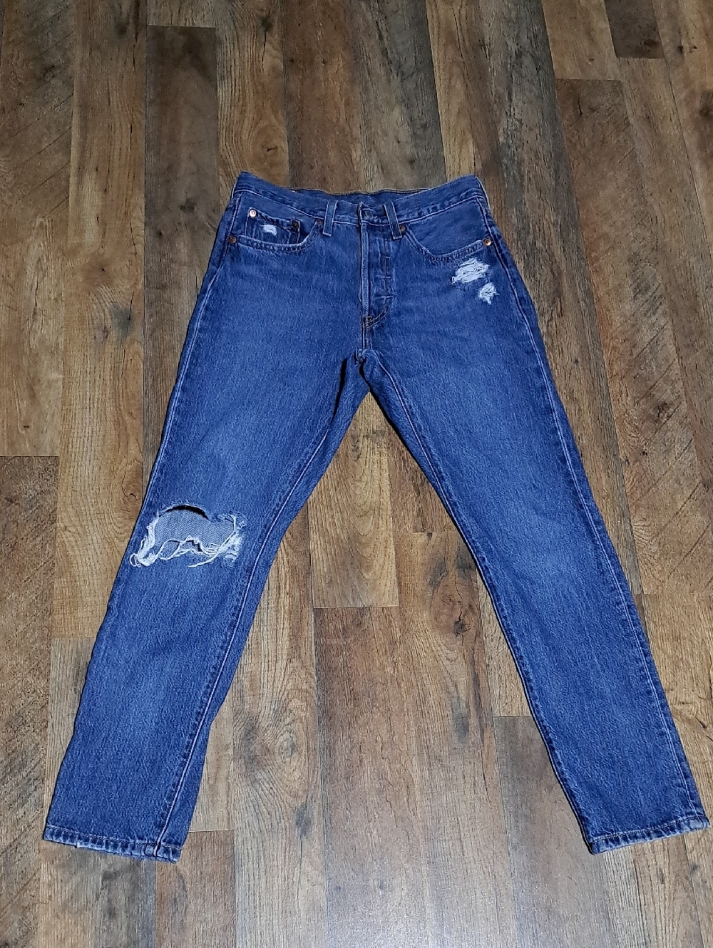 Levi 501 S womens Distressed Denim Jeans Size (W26 L28)